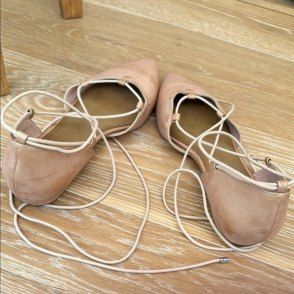 MIA Mirna Women's Blush Pointed Toe Lace-up Flats - Picture 7 of 9